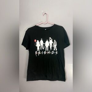 Friends Halloween Graphic t-shirt
